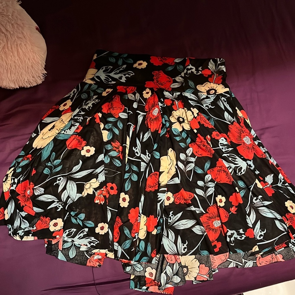 Flower themed skirt